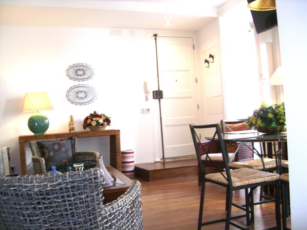 Elegant S. Miguel Apartment Lisbon Bilik gambar